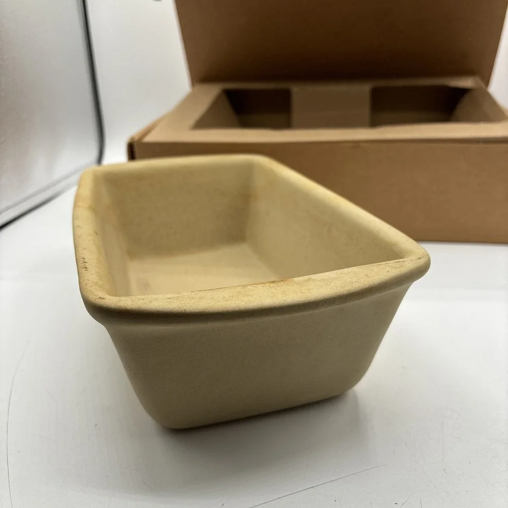 Pampered Chef Stoneware Family Heritage Collection Bread Loaf Pan #1417